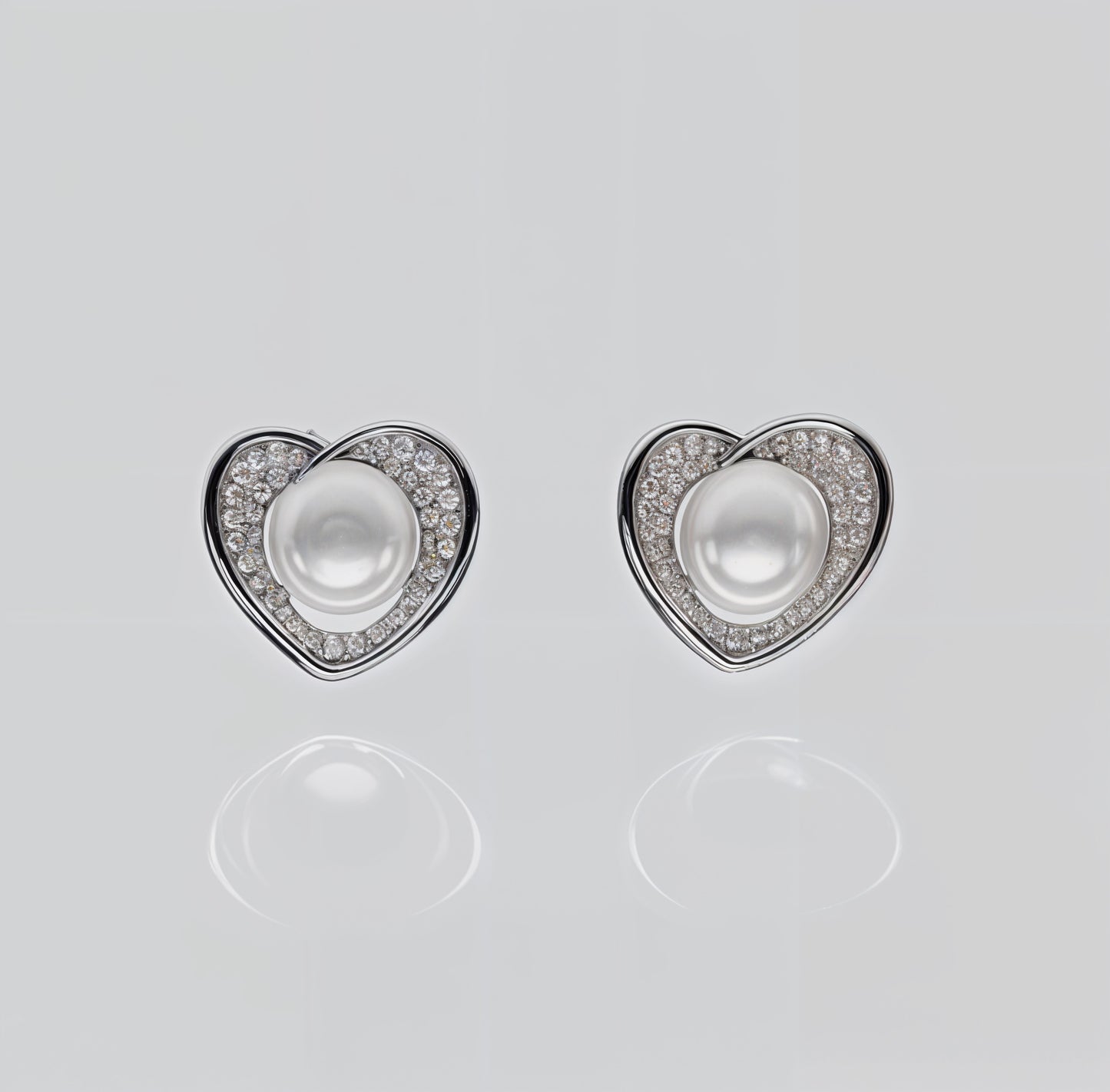 Eternal Pearl Hearts – Italian 92.5 Silver CZ Stud Earrings”