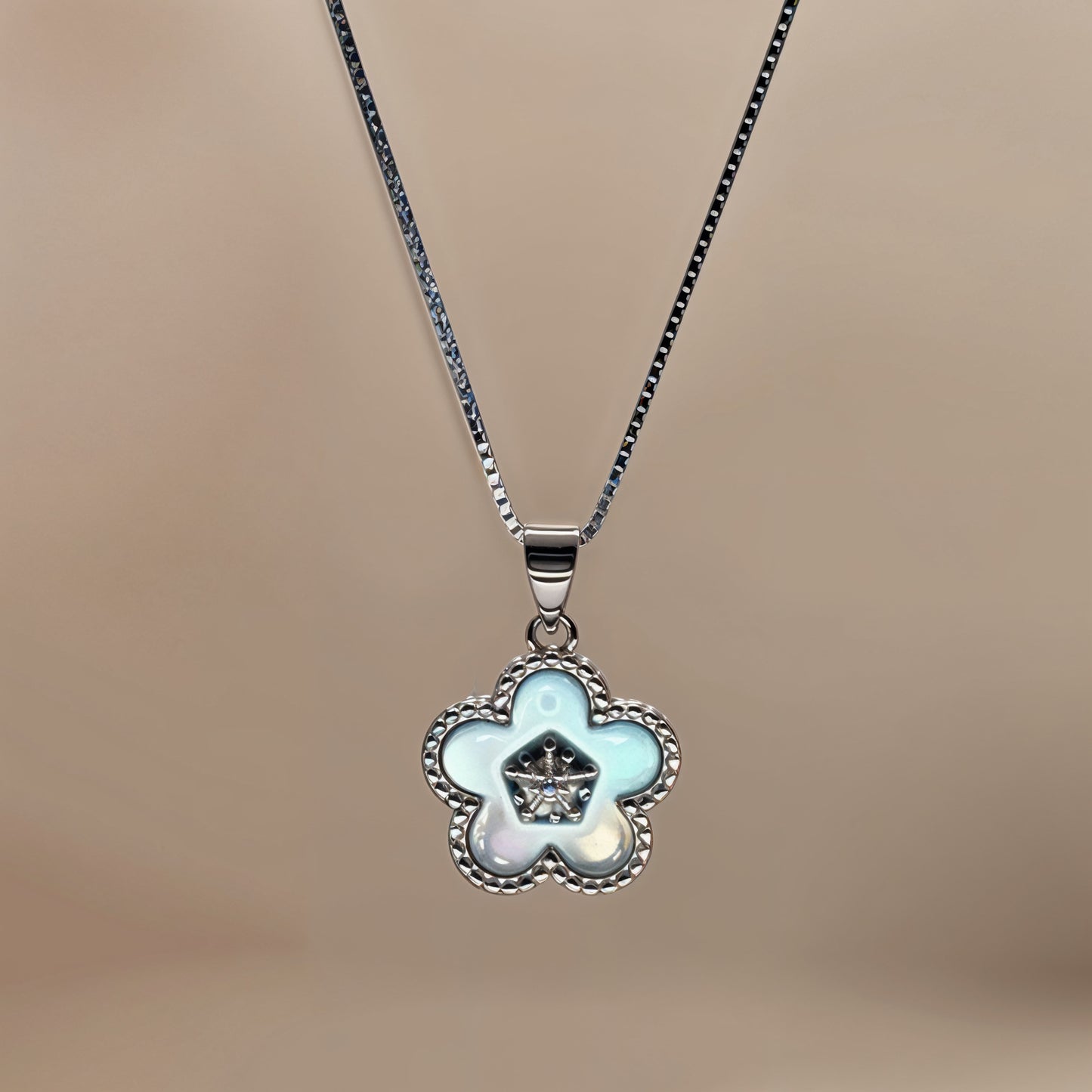 Elegant Flower Set in Italian 92.5 Silver