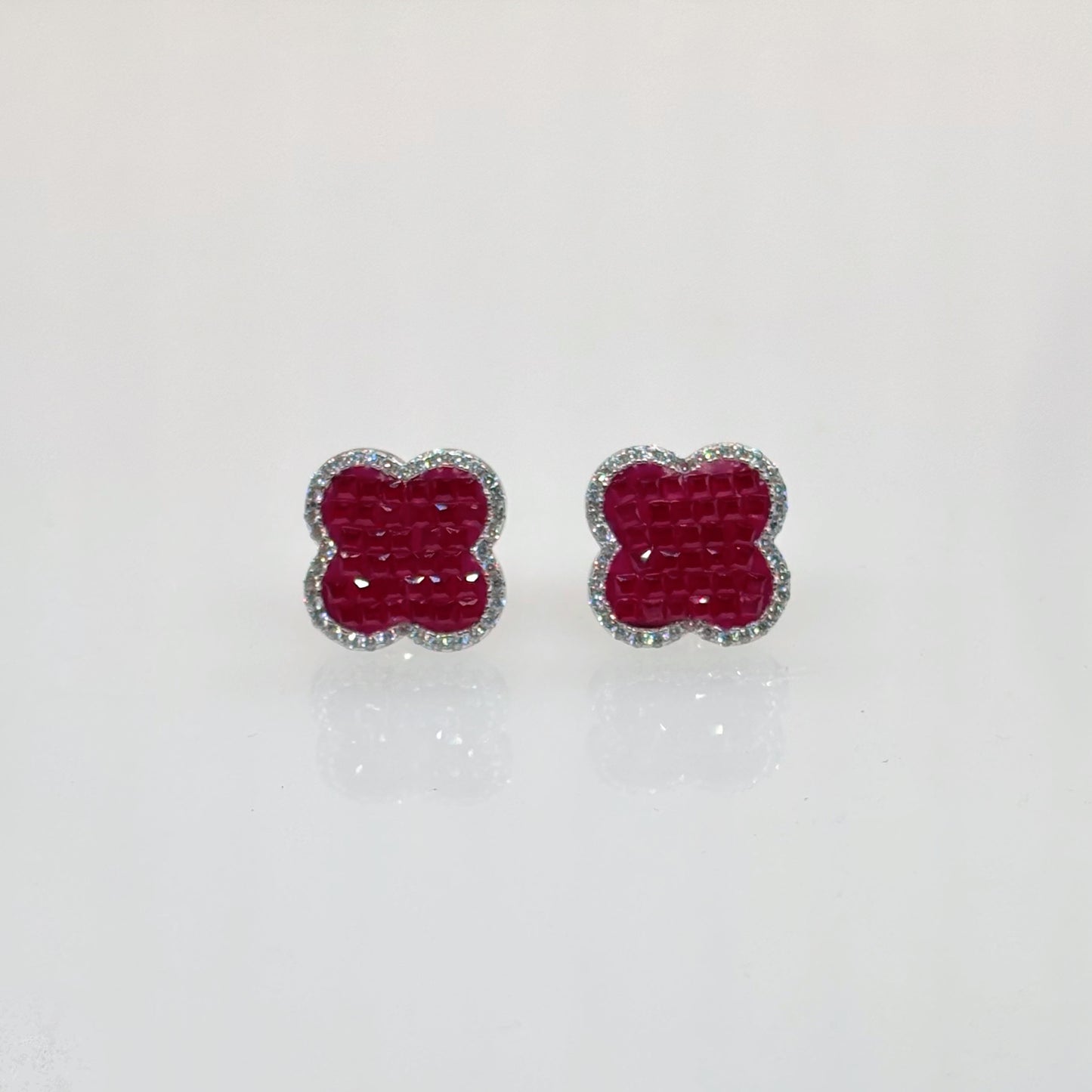 “Ruby Weave Clover Studs in Italian 92.5 Silver”
