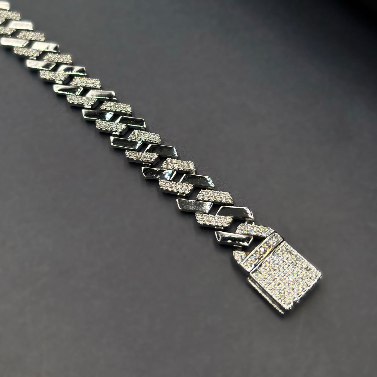✨ Noir Luxe Cuban Link Bracelet – Italian 92.5 Sterling Silver | Silver Rhodium Finish