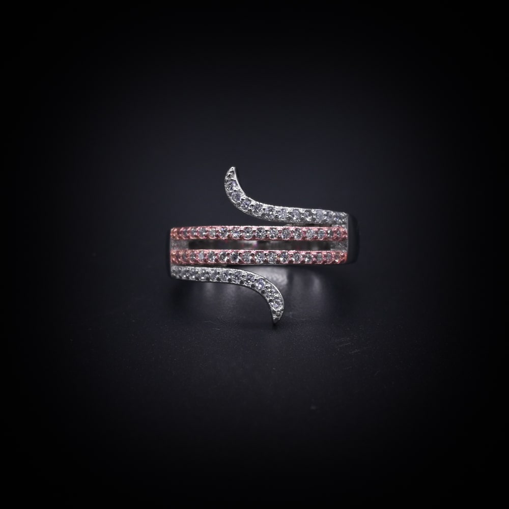 ✨ Dual Aura Wave Ring – Italian 92.5 Silver Luxe Edition ✨