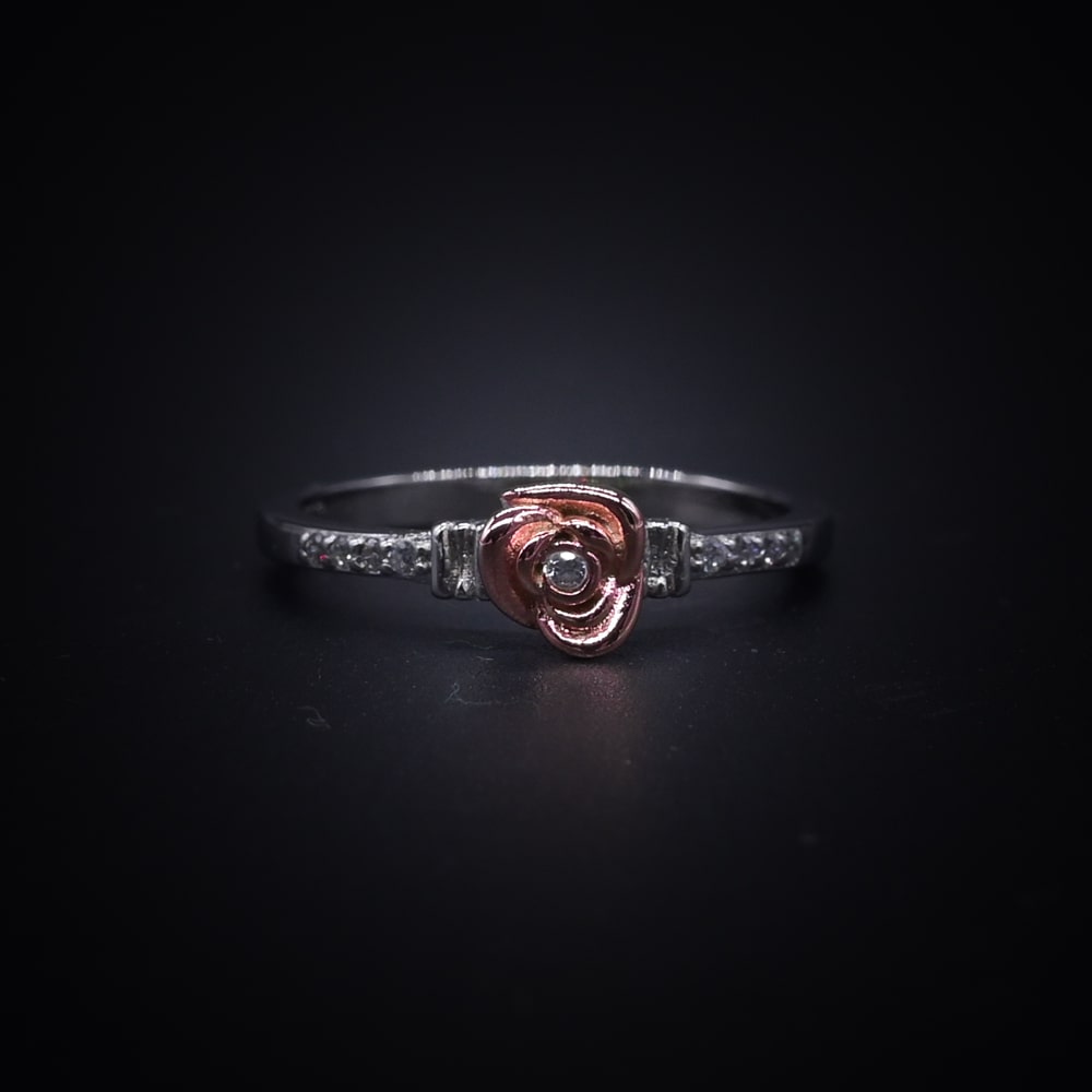 🌹 Eternal Rose Bloom Ring – Italian 92.5 Silver Luxury Edit