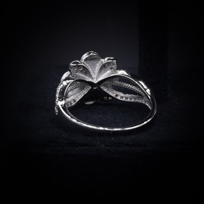 Royale Blossom Halo Ring – Italian 92.5 Silver Luxury Edition
