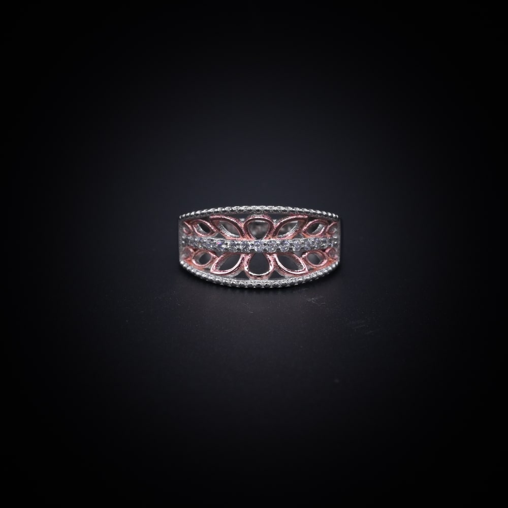 Regal Petal Lattice Band – Italian 92.5 Silver Luxury Ring