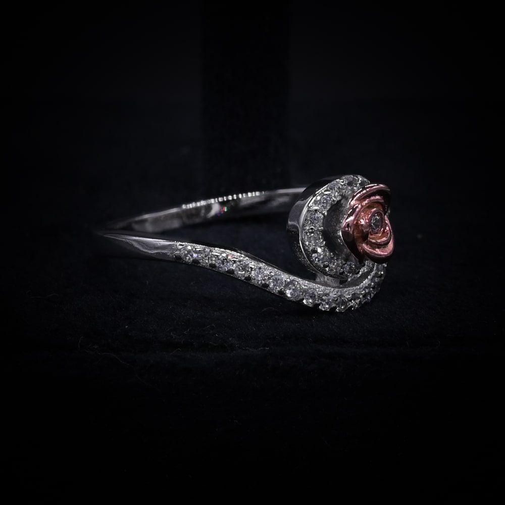 Enchanted Rose Swirl Ring – Italian 92.5 Silver Luxury Edition