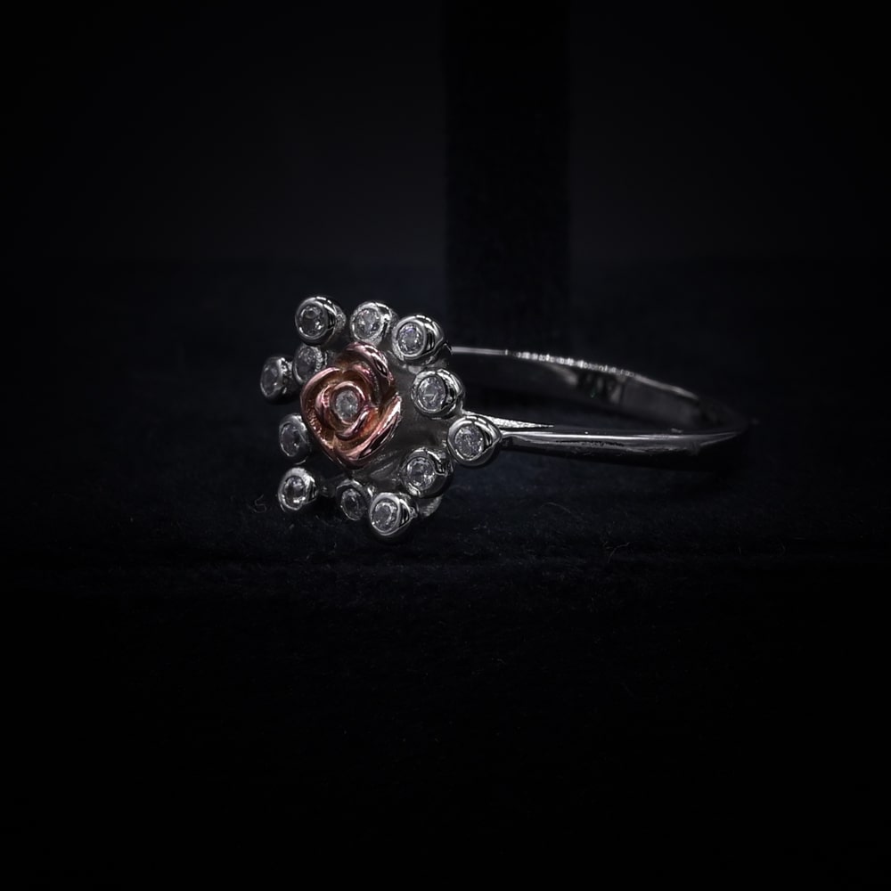 Radiant Bloom Rose Halo Ring – Italian 92.5 Silver Luxury Edition