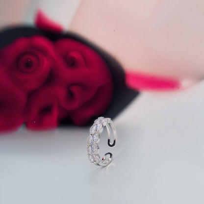 “Eternal Radiance Dual-Band CZ Silver Ring – Adjustable Free Size Elegance”