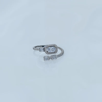 “Regal Emerald-Cut Halo Adjustable Ring – Italian 92.5 Silver Elegance”