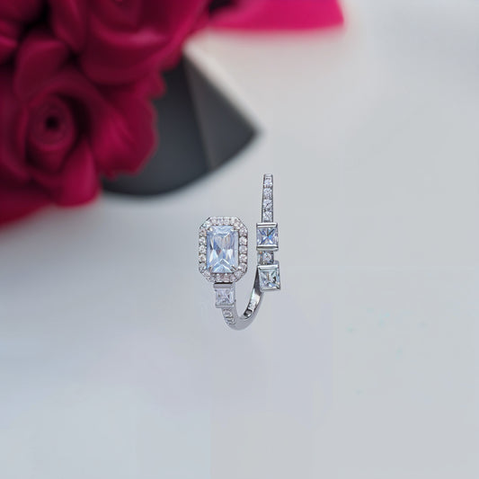 “Regal Emerald-Cut Halo Adjustable Ring – Italian 92.5 Silver Elegance”