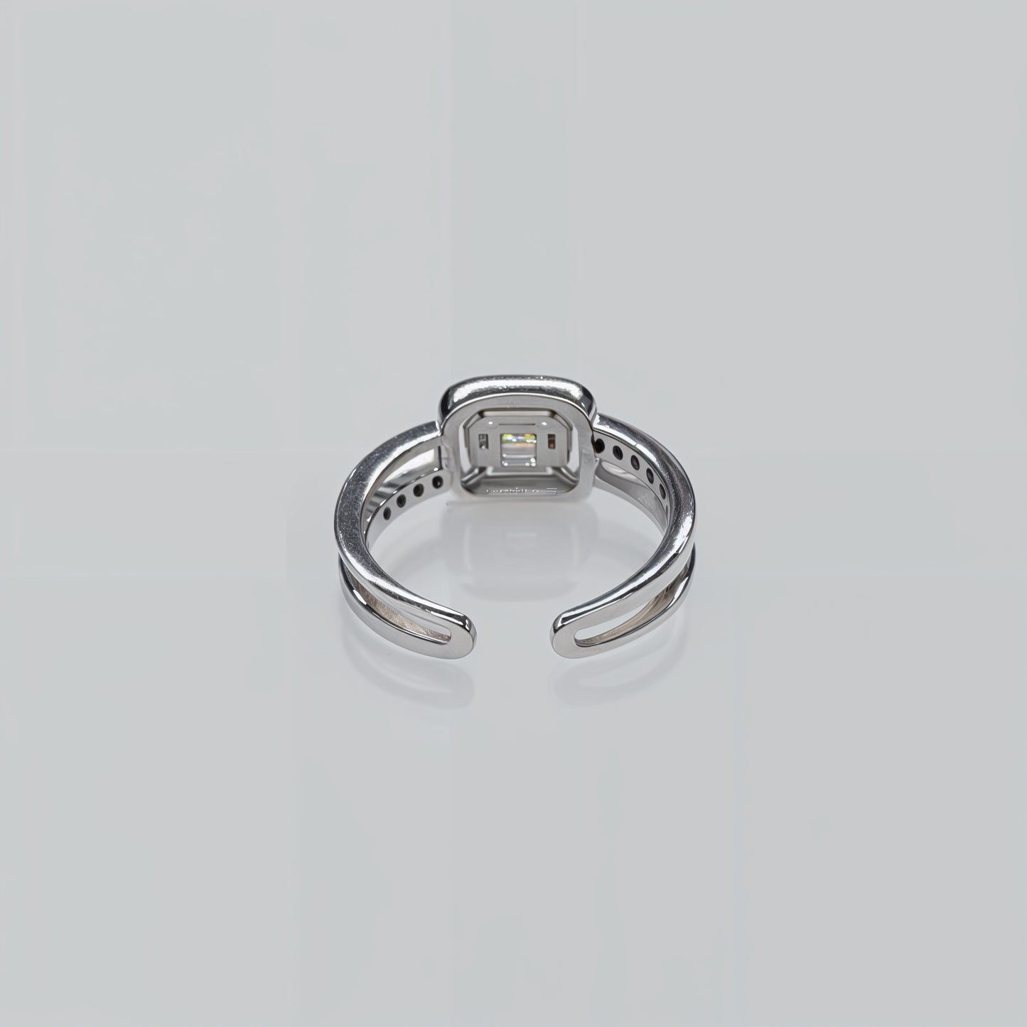 “Imperial Cushion Halo Adjustable Ring – Italian 92.5 Silver Brilliance”